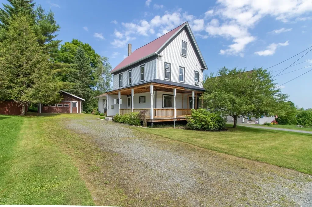 67 Elm Street Troy VT 05859
