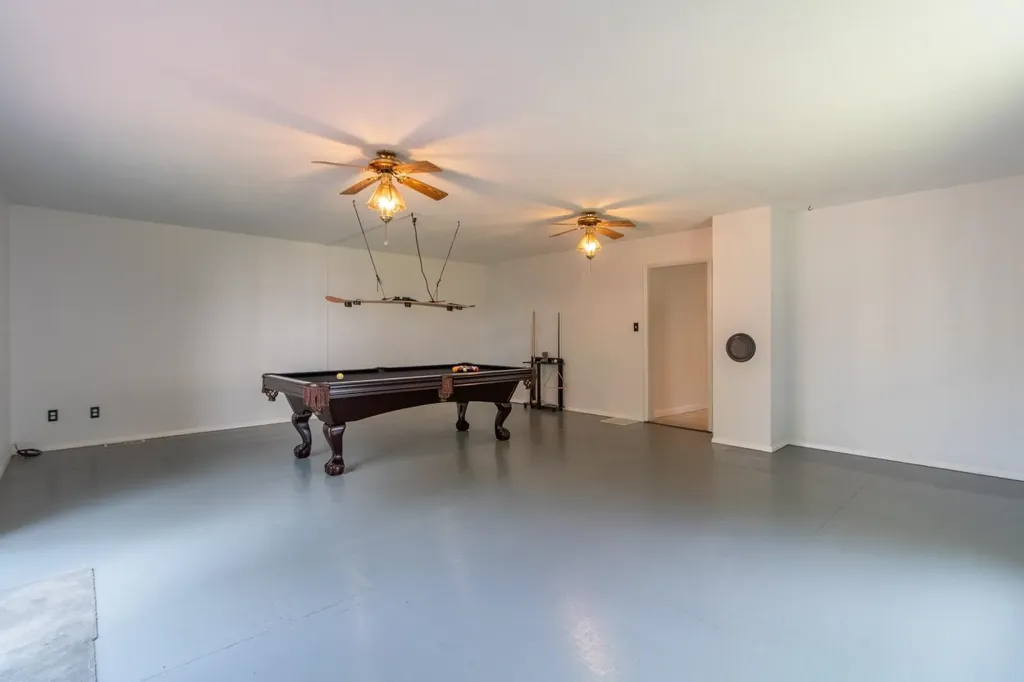 67 Elm Street Troy VT 05859
