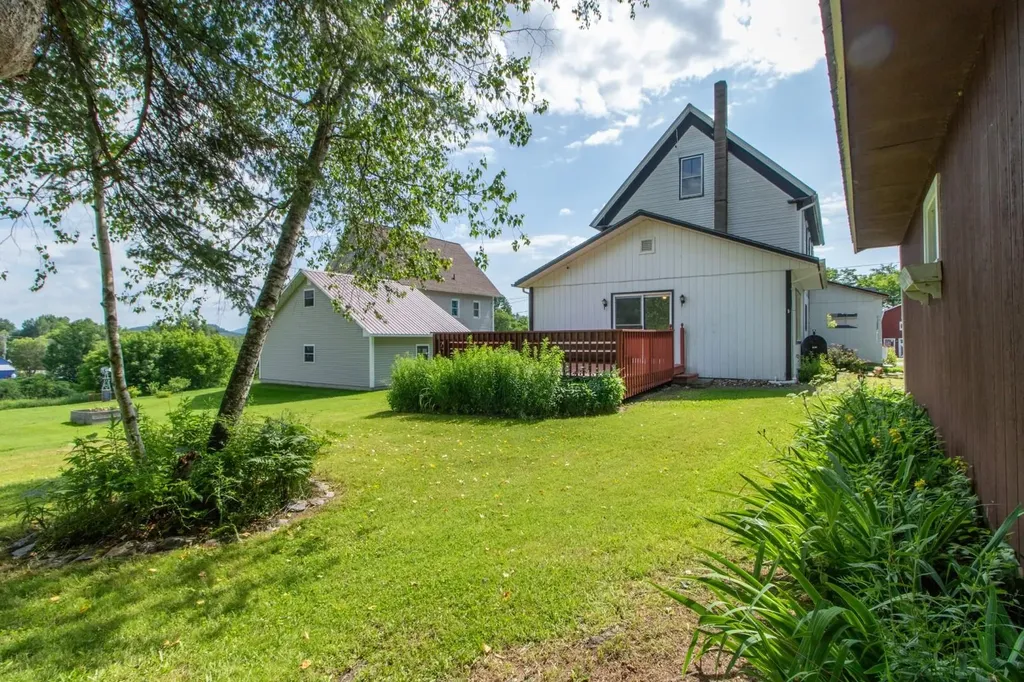 67 Elm Street Troy VT 05859
