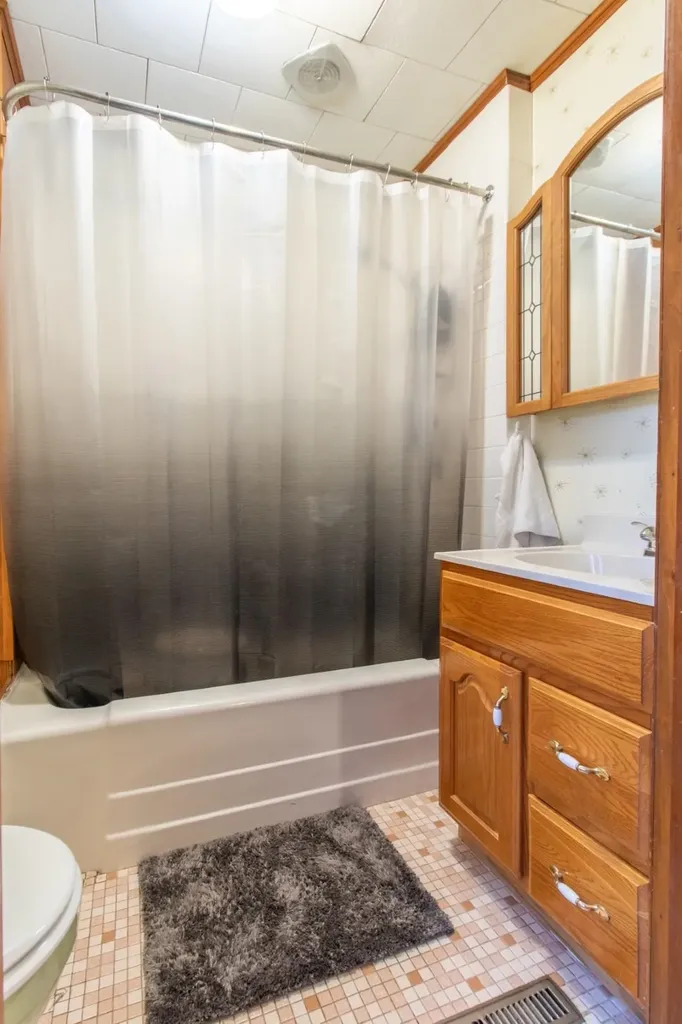 67 Elm Street Troy VT 05859