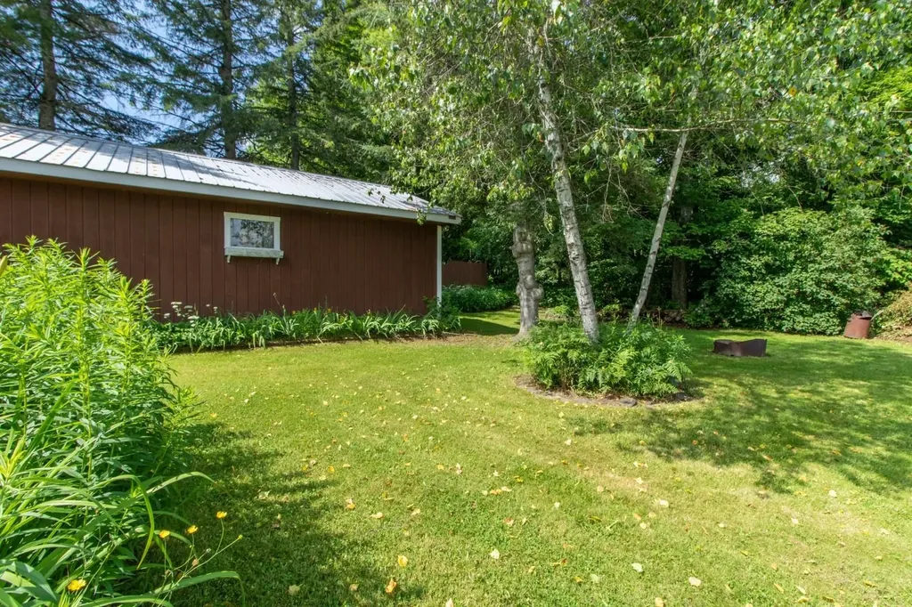 67 Elm Street Troy VT 05859