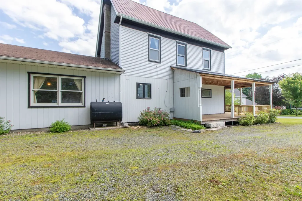 67 Elm Street Troy VT 05859