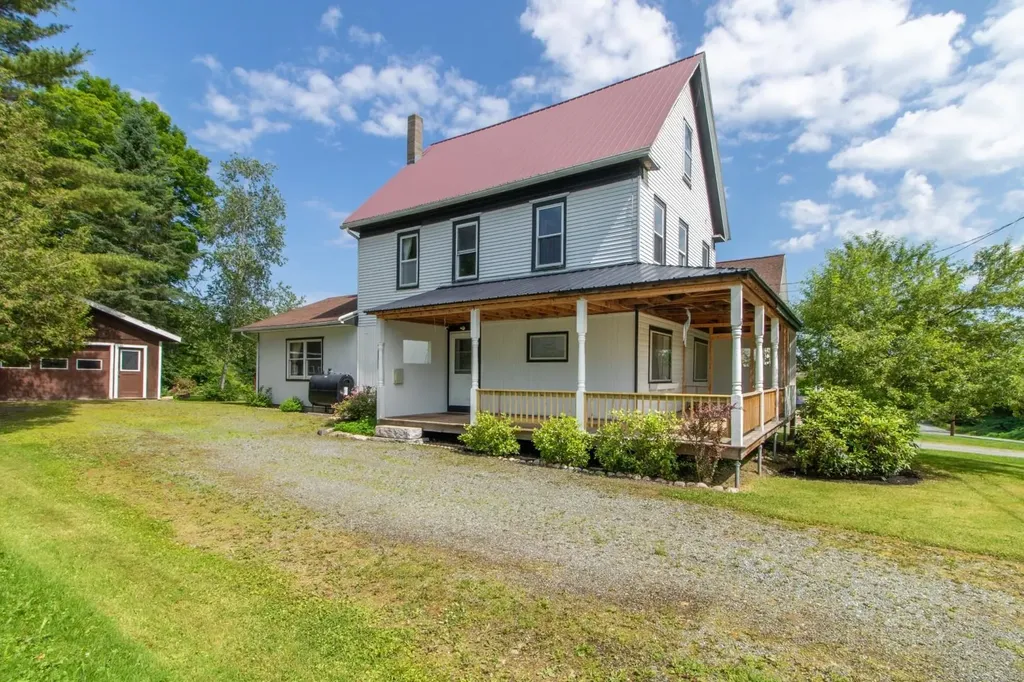 67 Elm Street Troy VT 05859
