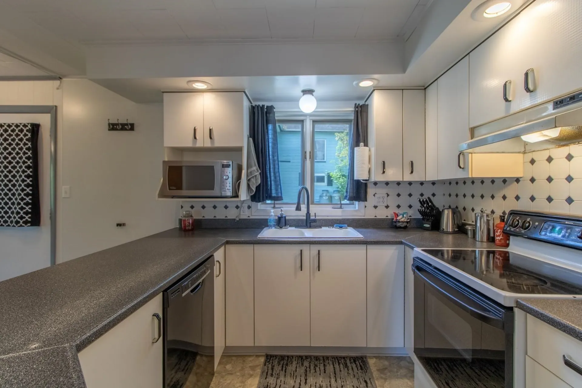 67 Elm Street Troy VT 05859