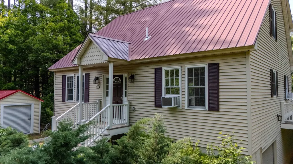 28 Winquist Road Thornton NH 03285