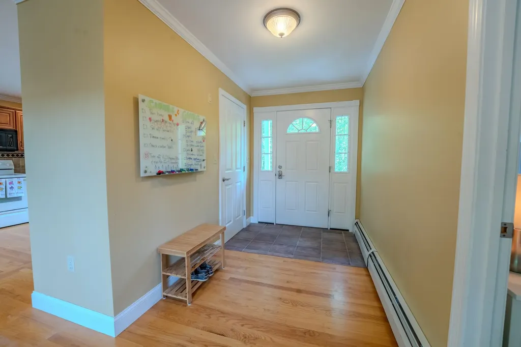 28 Winquist Road Thornton NH 03285
