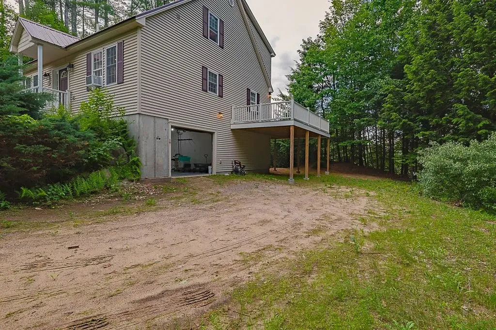 28 Winquist Road Thornton NH 03285