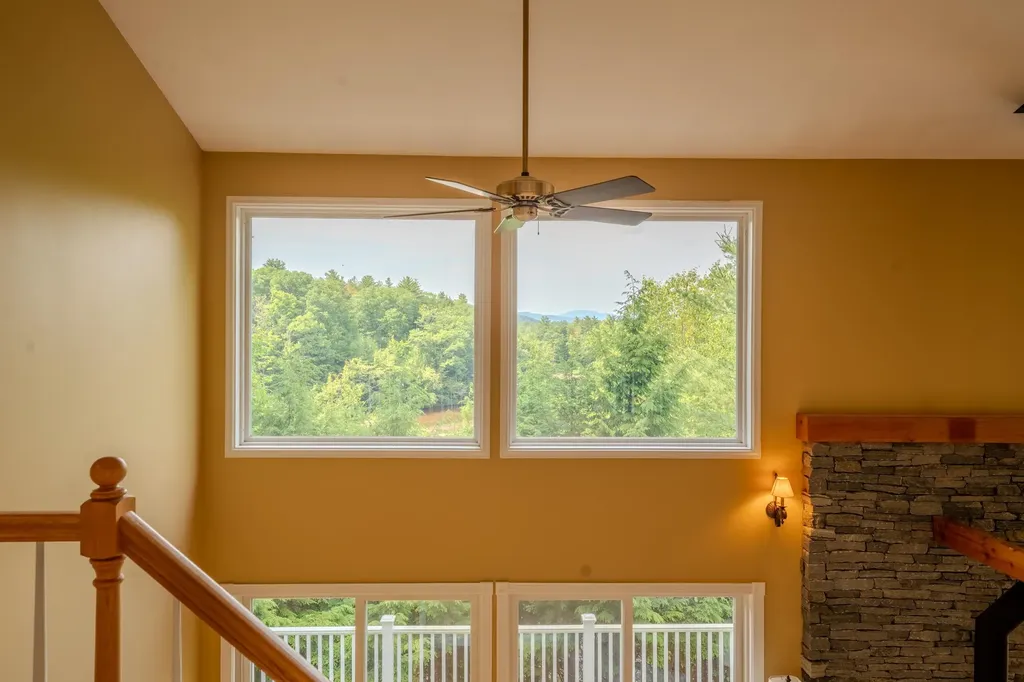 28 Winquist Road Thornton NH 03285