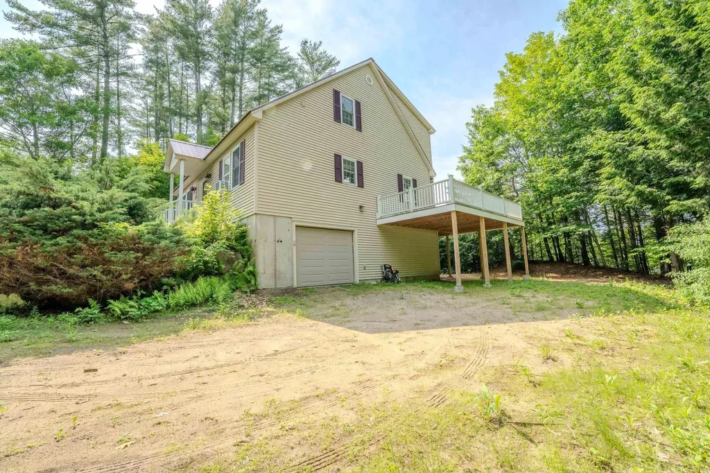 28 Winquist Road Thornton NH 03285