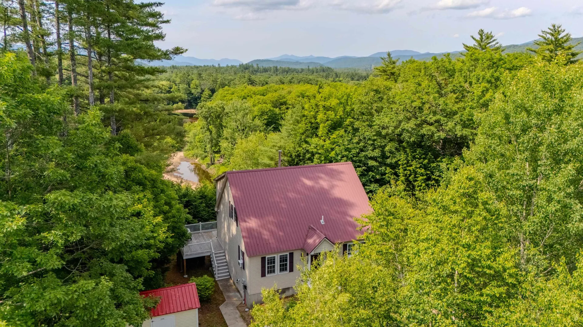 28 Winquist Road Thornton NH 03285