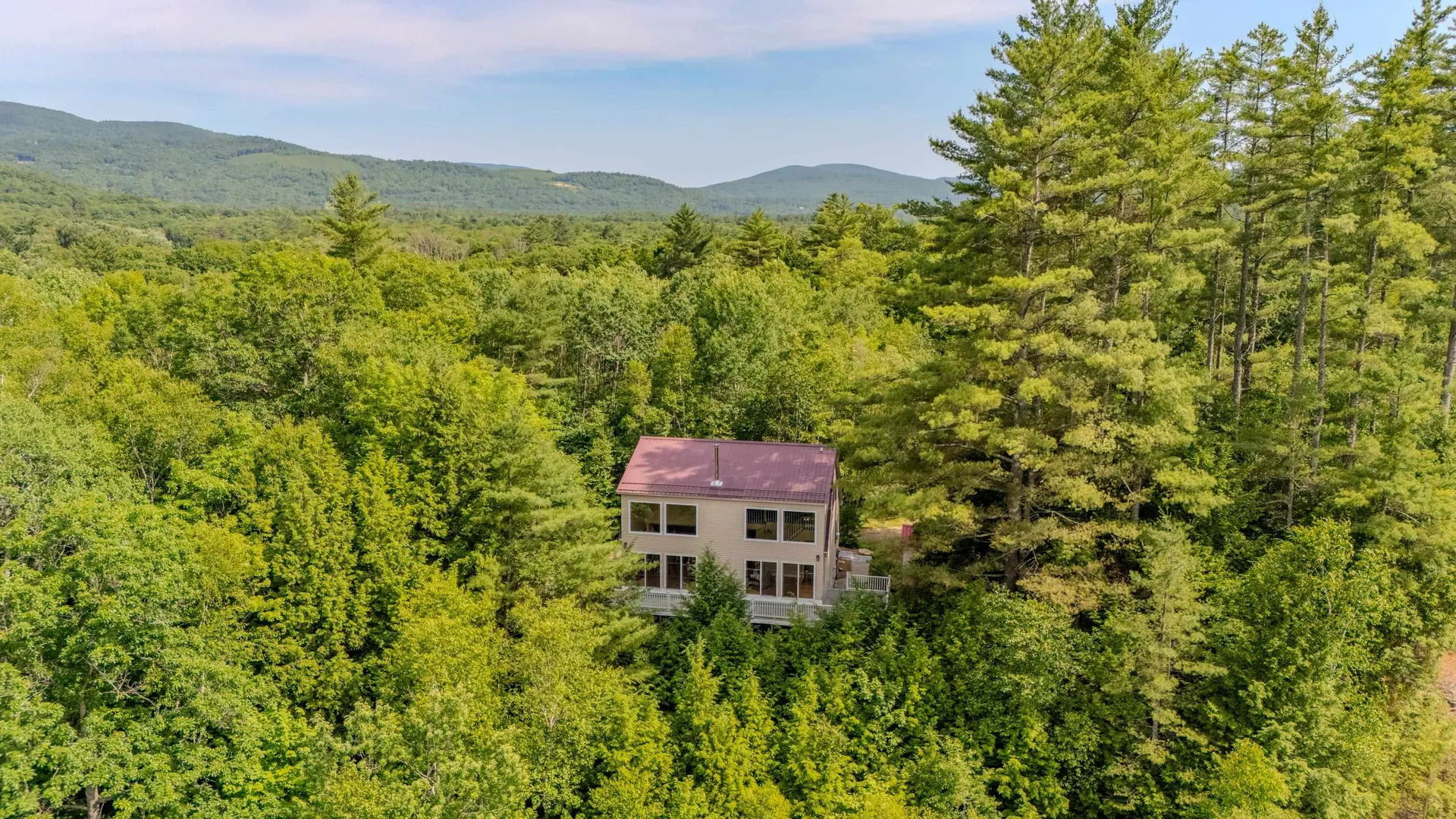 28 Winquist Road Thornton NH 03285