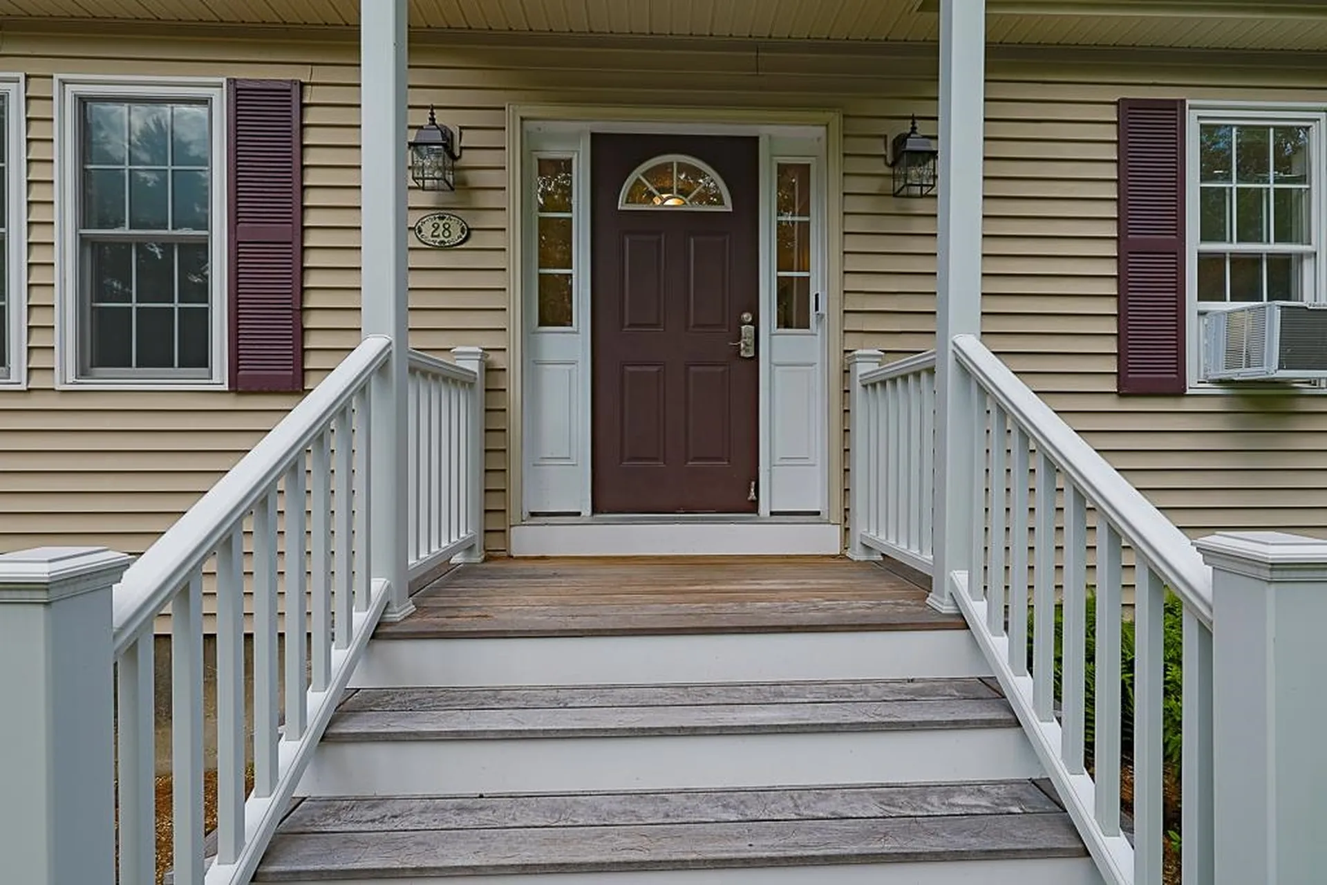 28 Winquist Road Thornton NH 03285