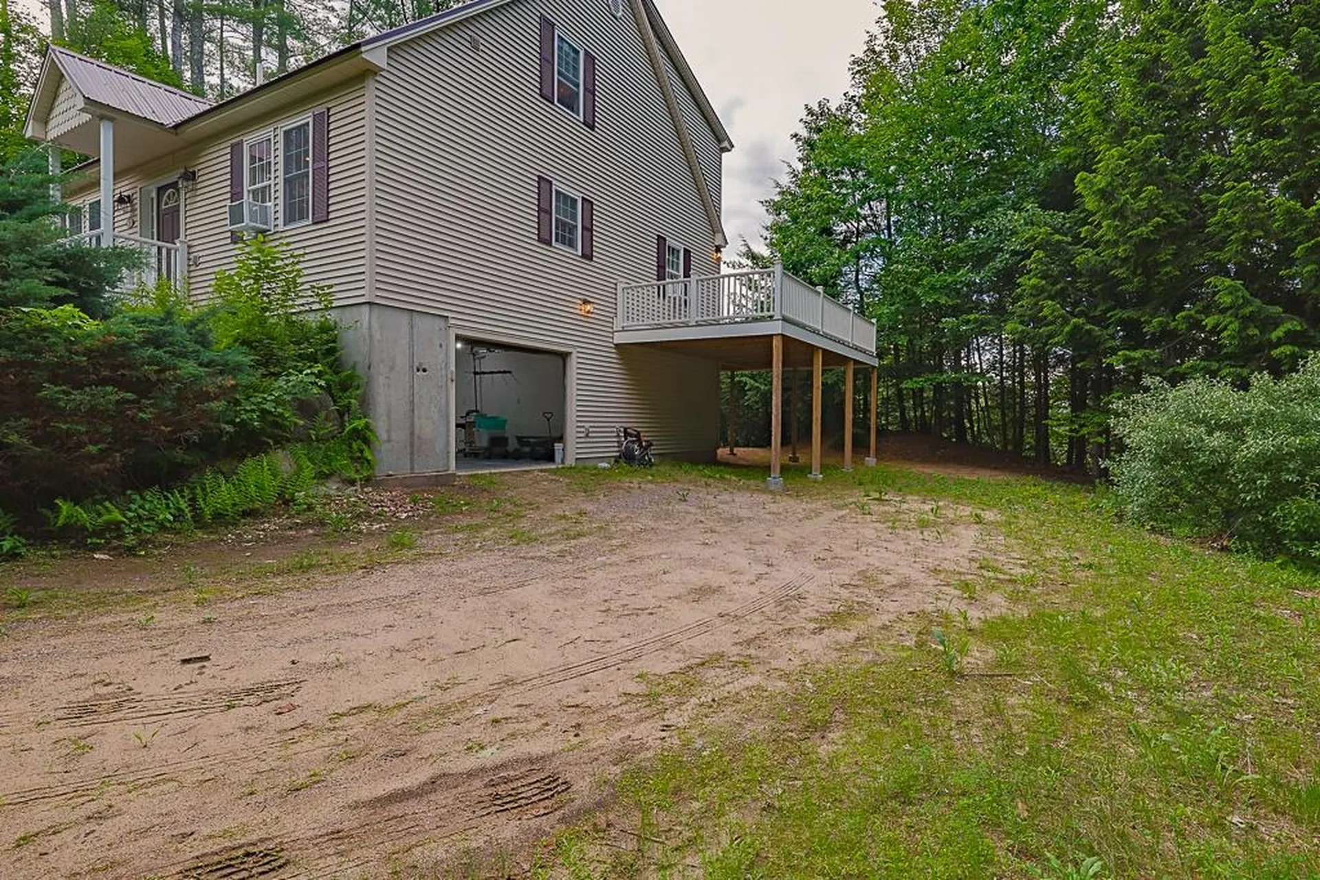 28 Winquist Road Thornton NH 03285