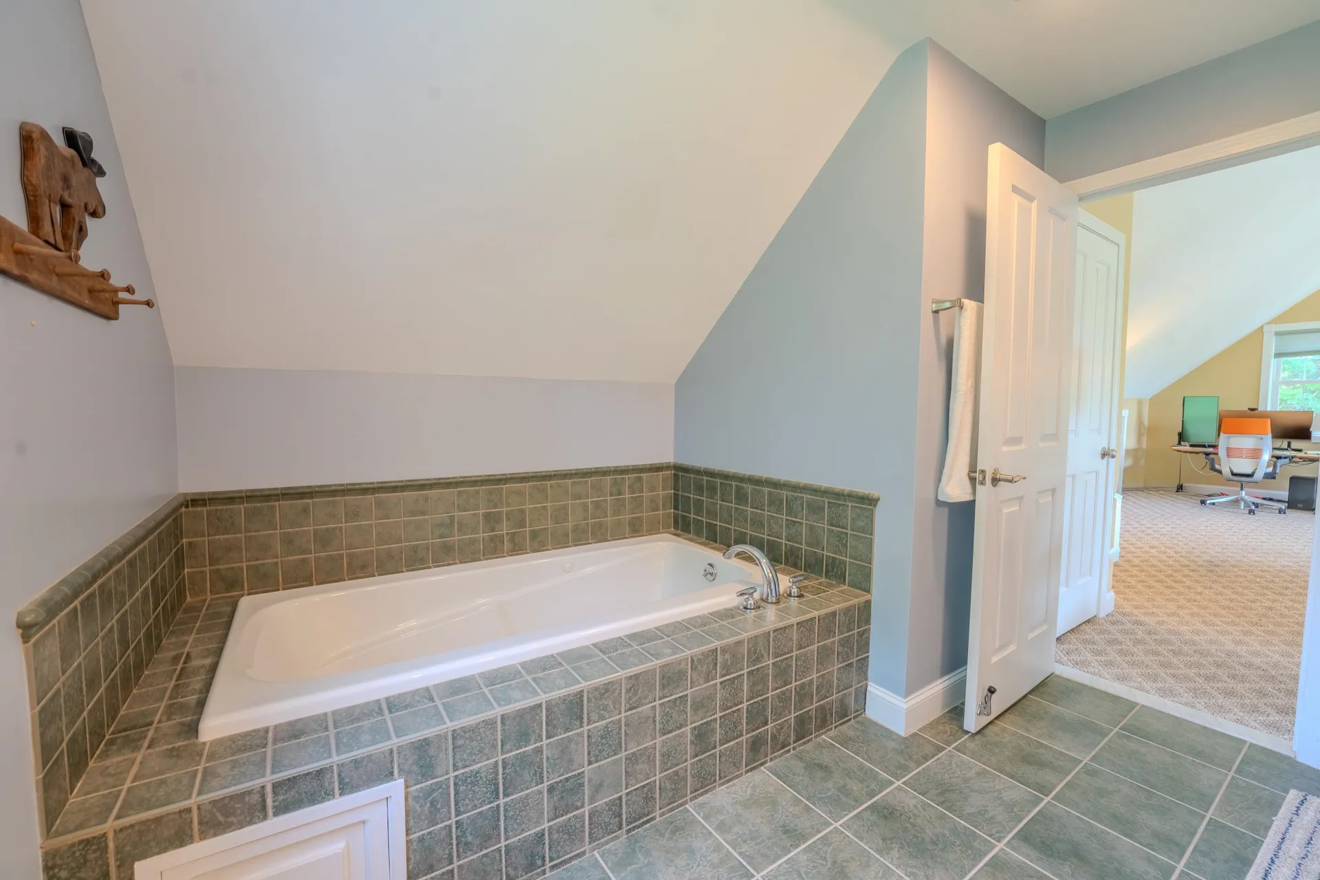 28 Winquist Road Thornton NH 03285