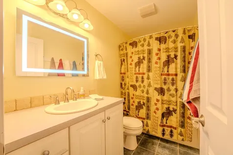 28 Winquist Road Thornton NH 03285
