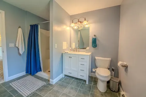 28 Winquist Road Thornton NH 03285