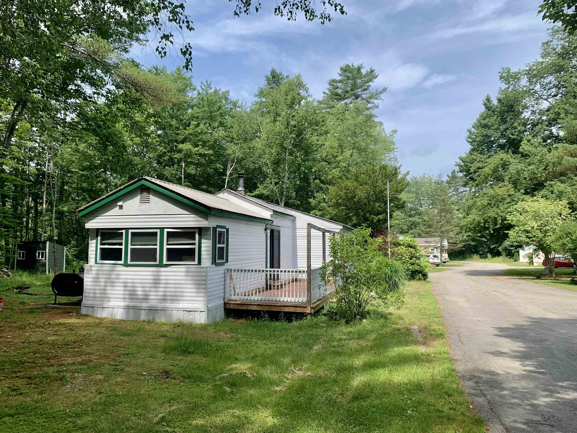 862 Mayhew Turnpike Bridgewater NH 03235