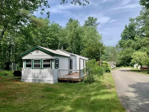 862 Mayhew Turnpike Bridgewater NH 03235