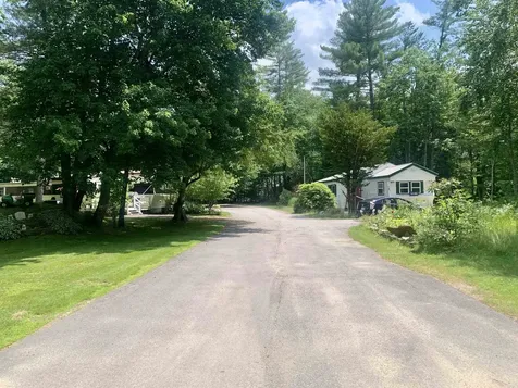 862 Mayhew Turnpike Bridgewater NH 03235