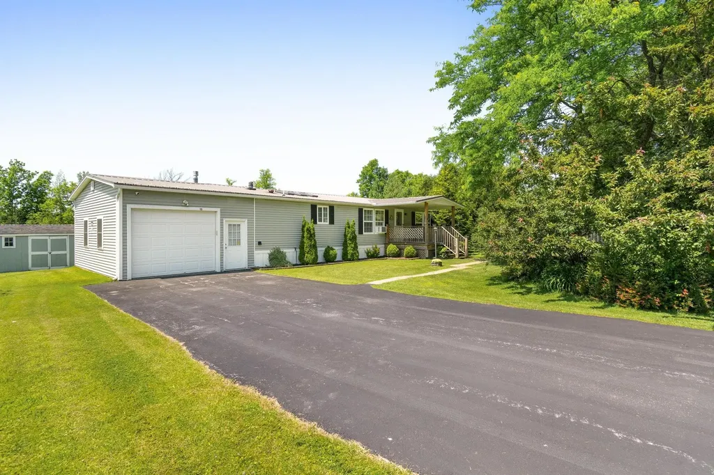 13 Michelle Drive St. Albans City VT 05478