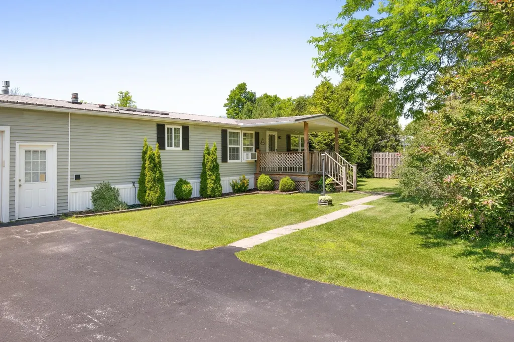 13 Michelle Drive St. Albans City VT 05478