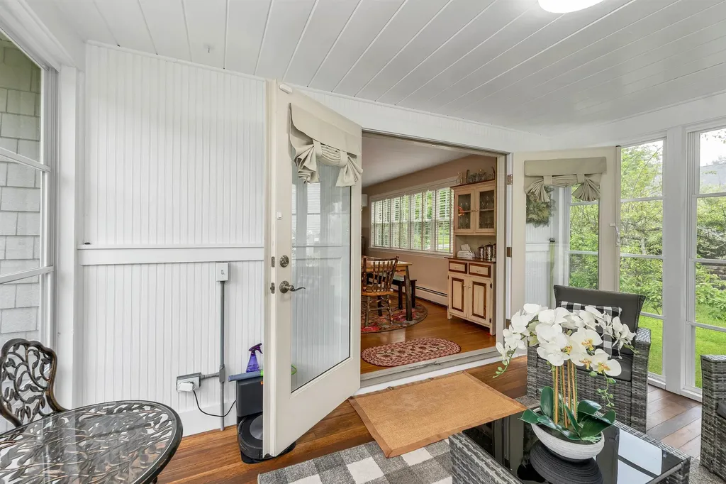 6 Bassett Road Wolfeboro NH 03894