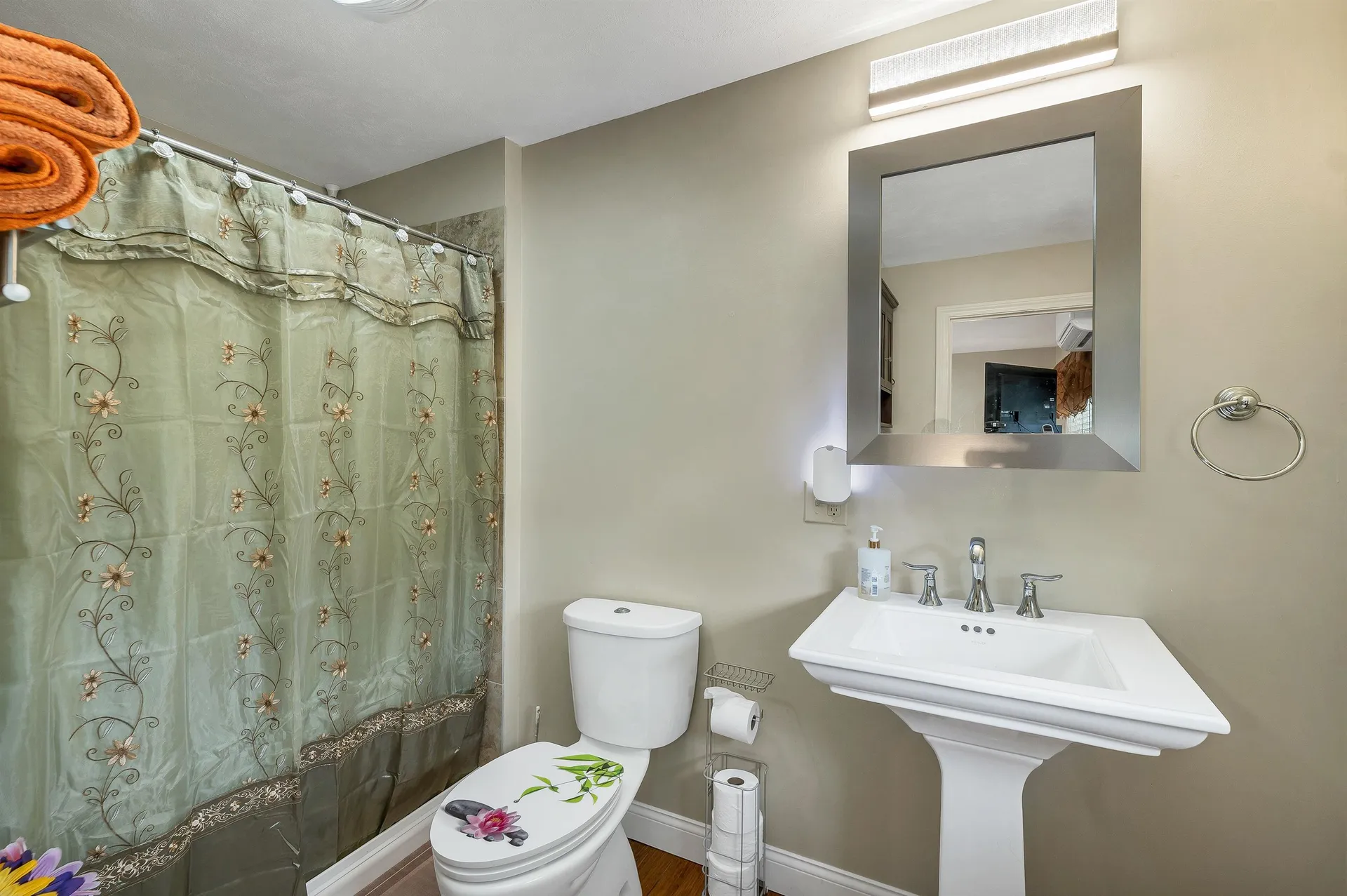 6 Bassett Road Wolfeboro NH 03894