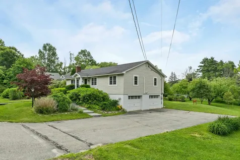 6 Bassett Road Wolfeboro NH 03894