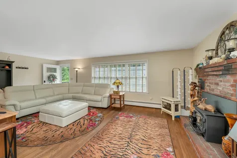 6 Bassett Road Wolfeboro NH 03894