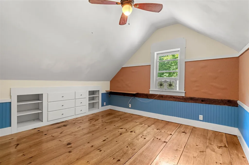 1811 Hopkinton Road Hopkinton NH 03229