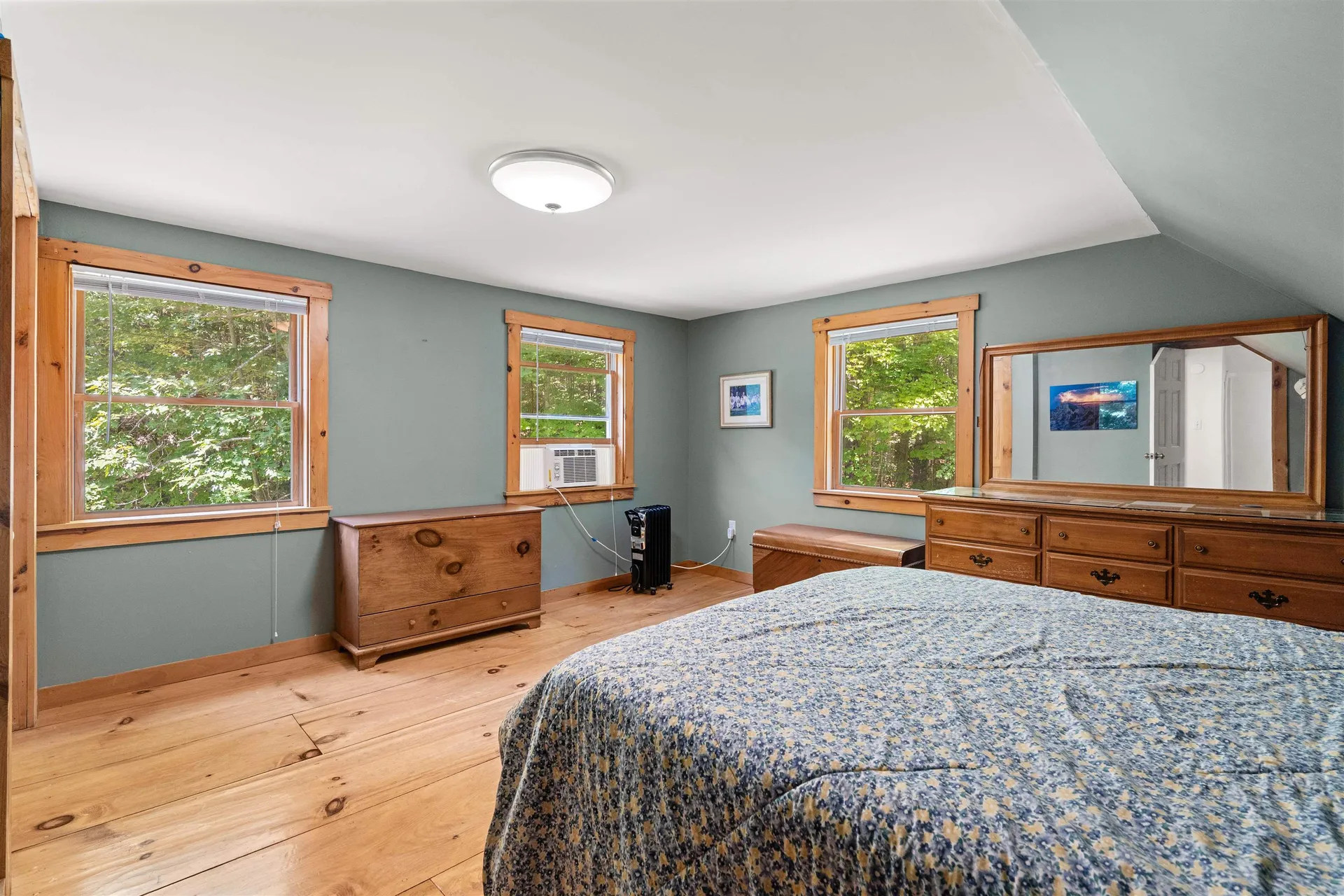 1811 Hopkinton Road Hopkinton NH 03229