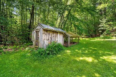 1811 Hopkinton Road Hopkinton NH 03229