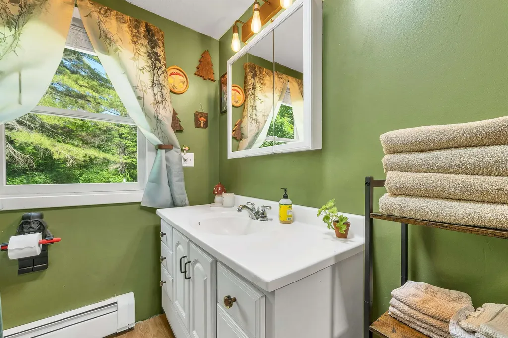 229 Union Road Belmont NH 03220