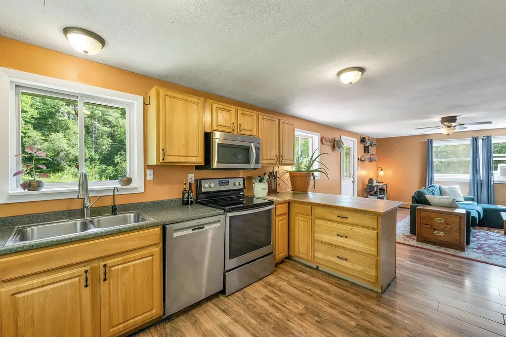 229 Union Road Belmont NH 03220