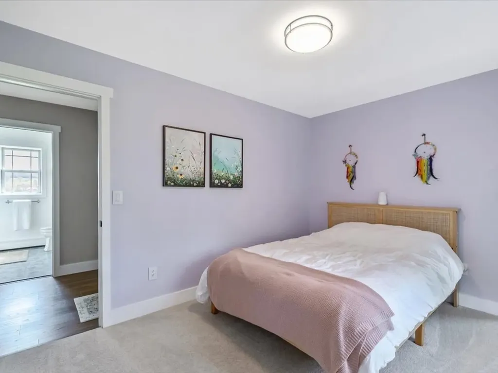 32 Eastry Court Charlotte VT 05445