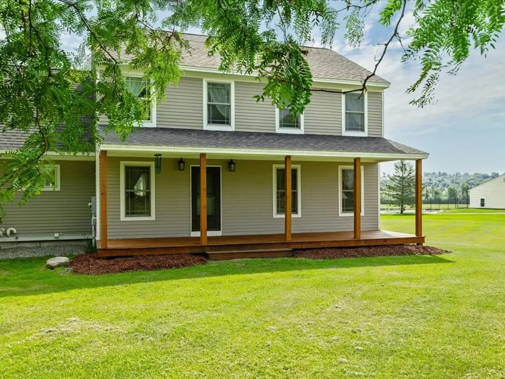 32 Eastry Court Charlotte VT 05445