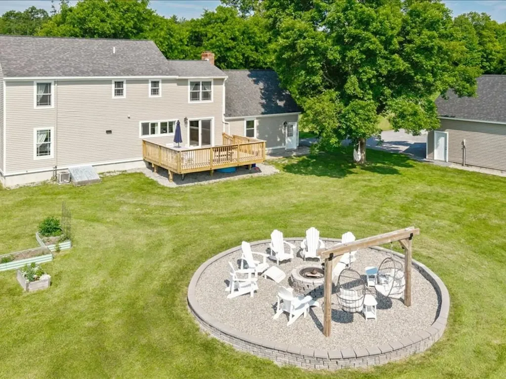 32 Eastry Court Charlotte VT 05445