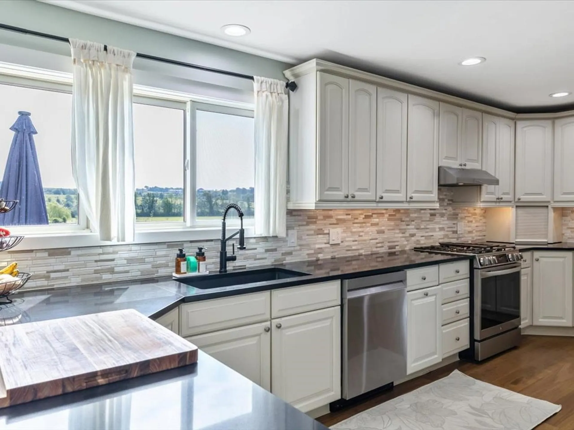 32 Eastry Court Charlotte VT 05445