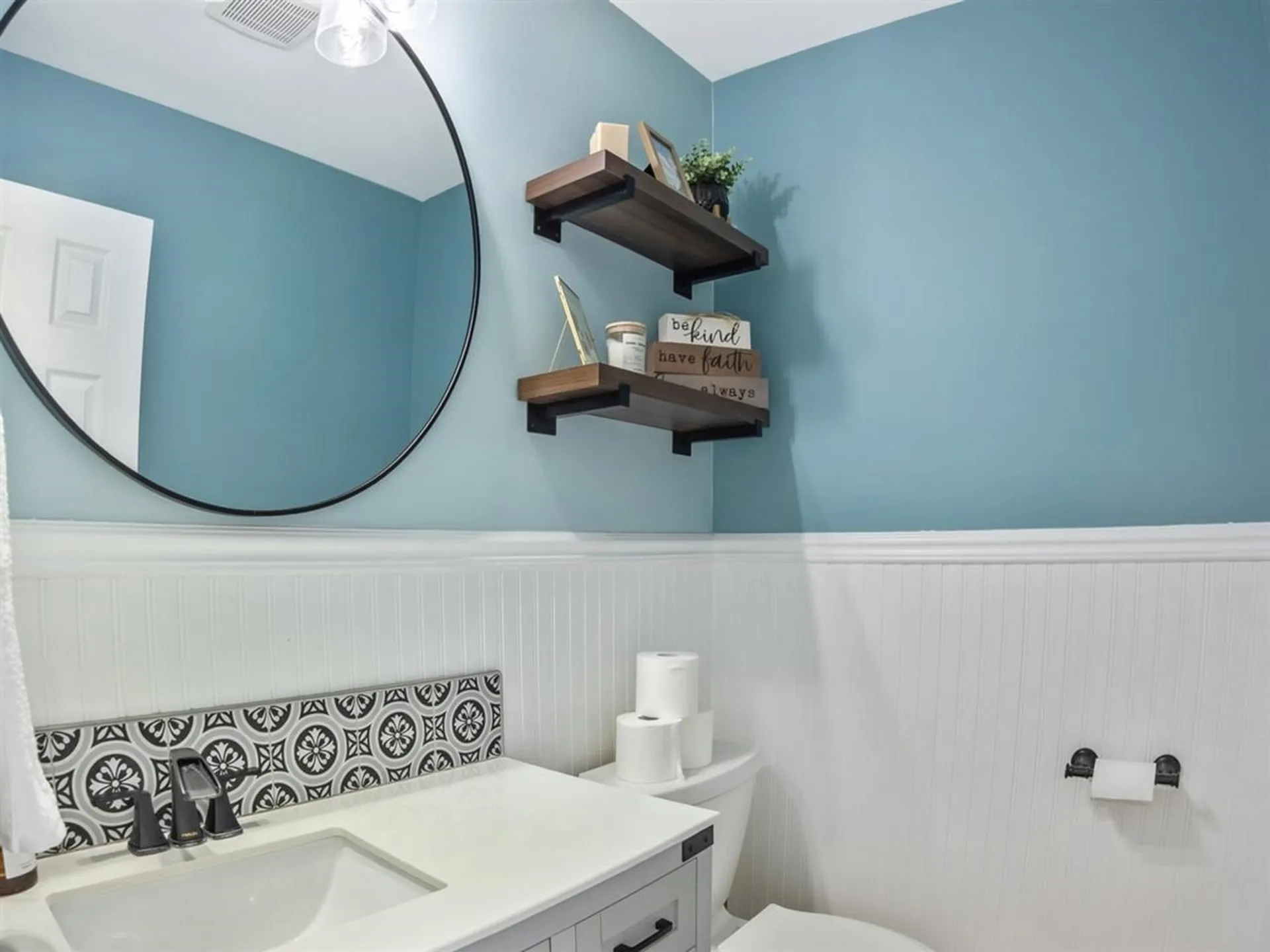 32 Eastry Court Charlotte VT 05445