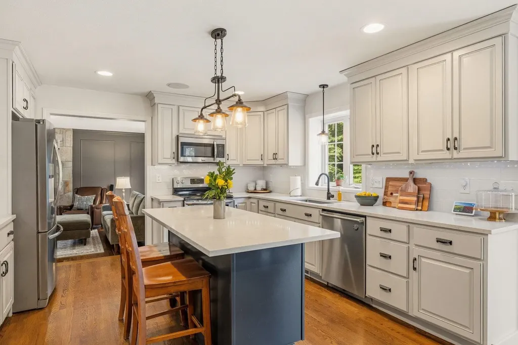 17 Thurston Drive Lee NH 03861