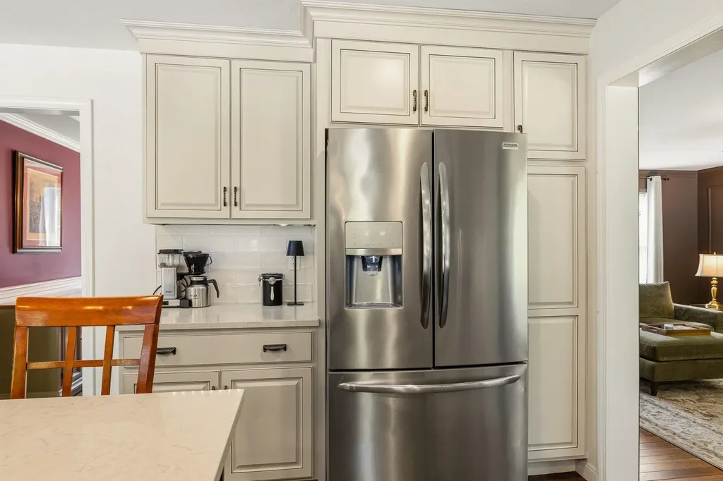 17 Thurston Drive Lee NH 03861