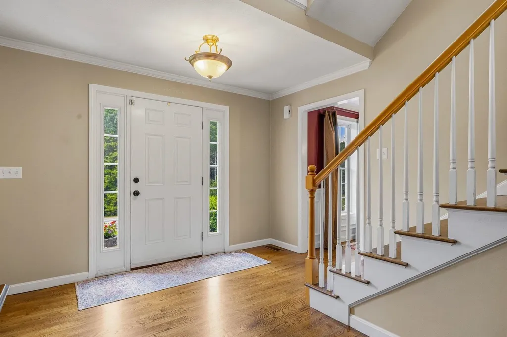 17 Thurston Drive Lee NH 03861