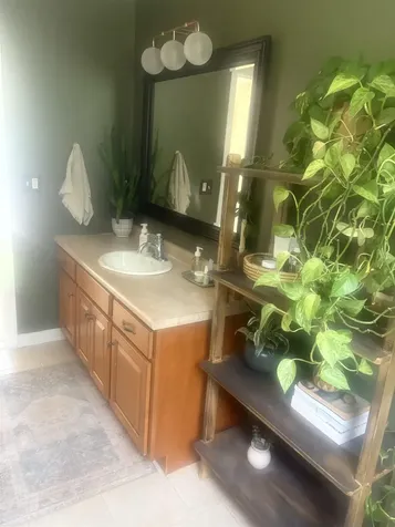 17 Thurston Drive Lee NH 03861