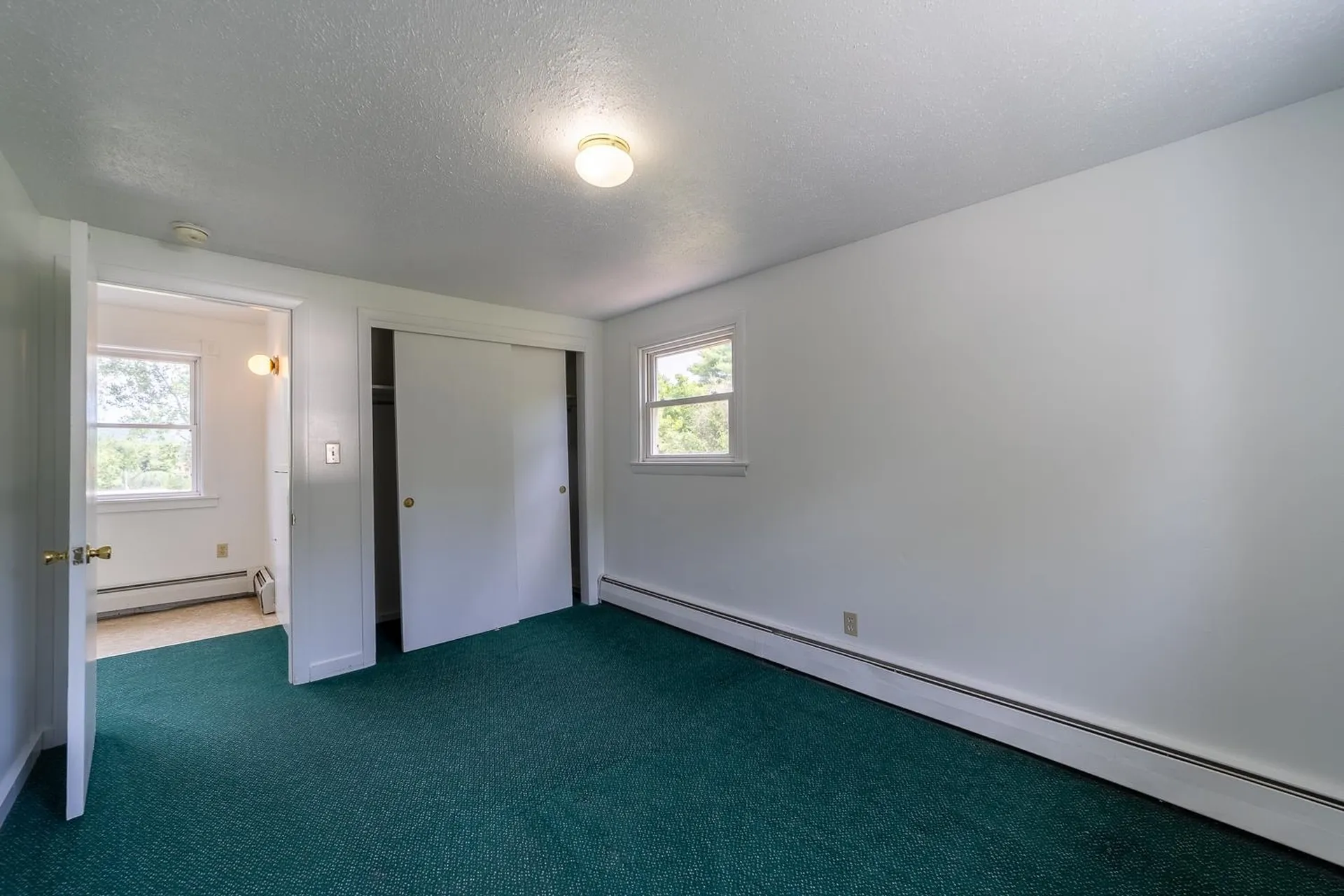 1092 Nh Route 175 Campton NH 03223