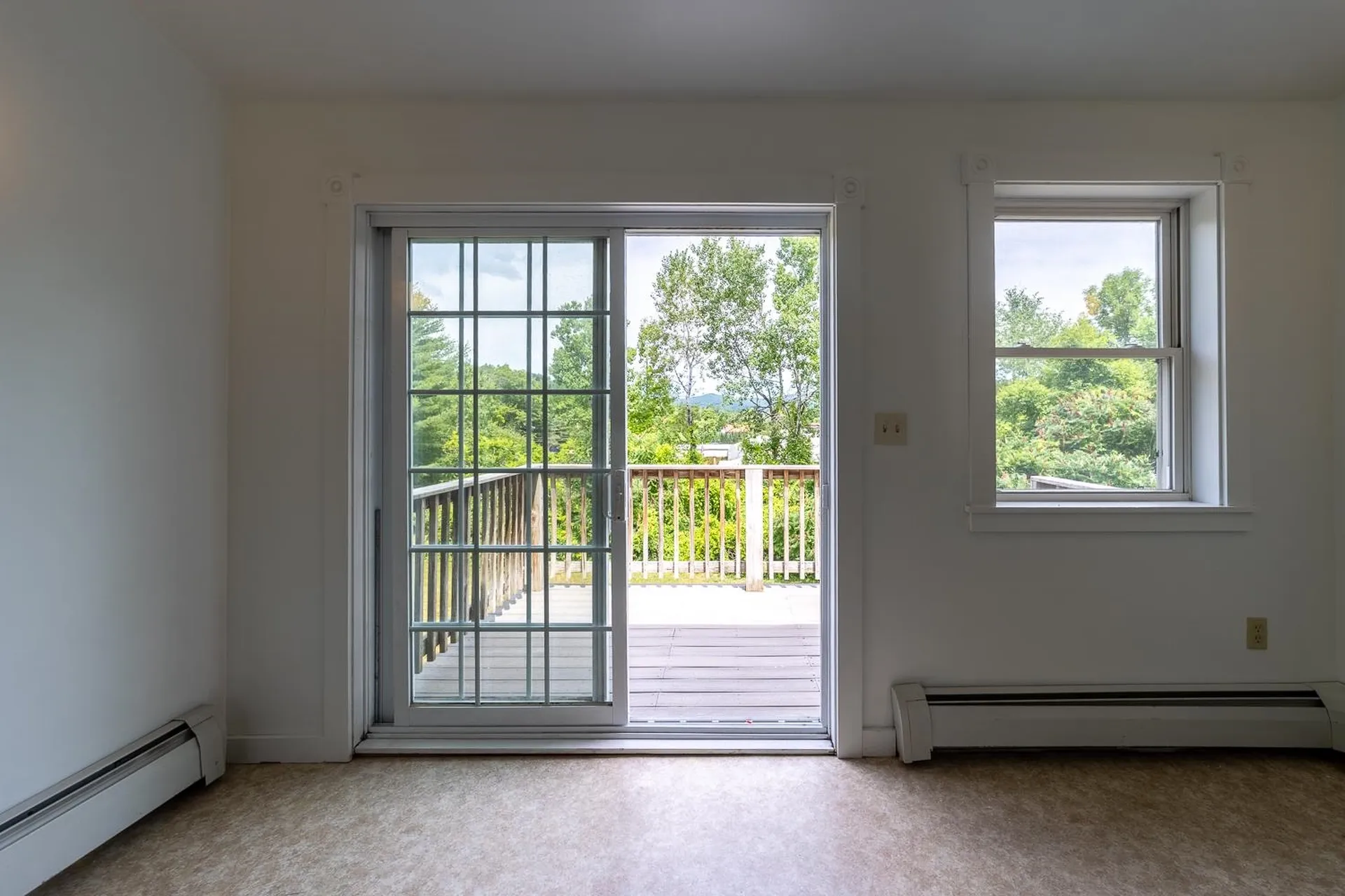1092 Nh Route 175 Campton NH 03223