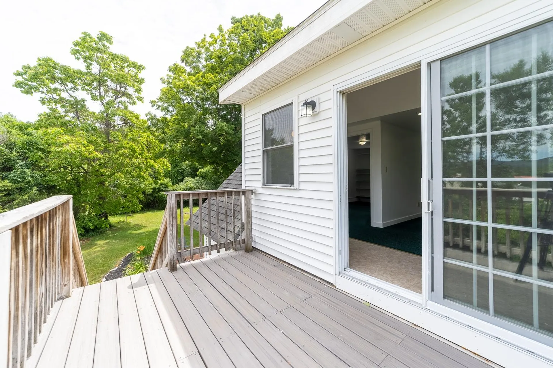 1092 Nh Route 175 Campton NH 03223