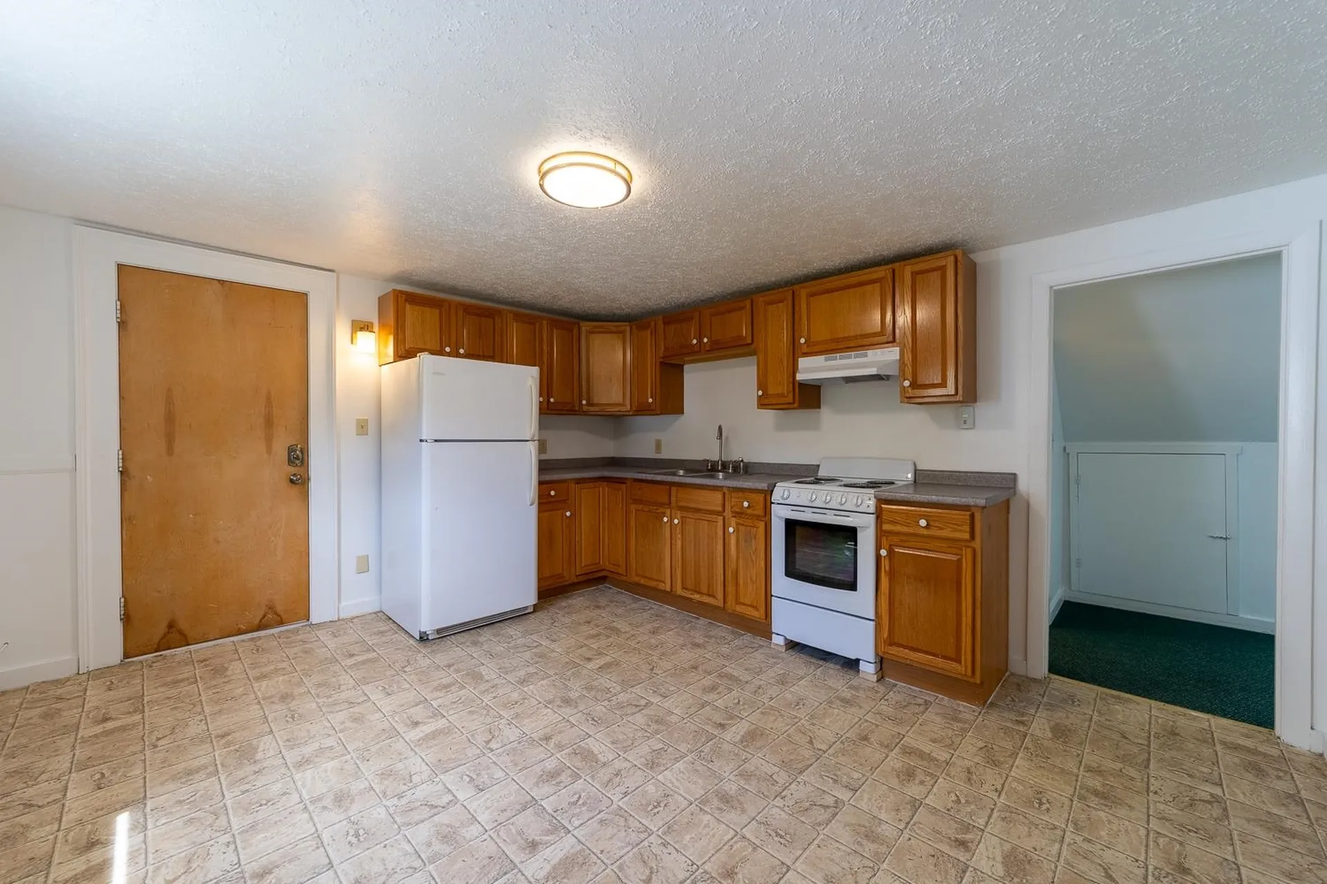 1092 Nh Route 175 Campton NH 03223