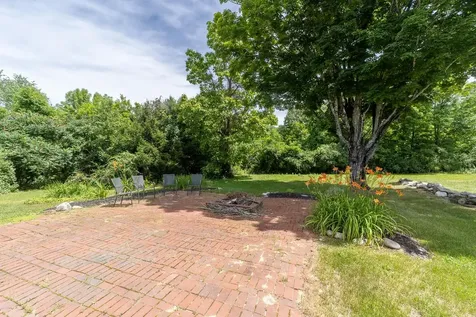 1092 Nh Route 175 Campton NH 03223
