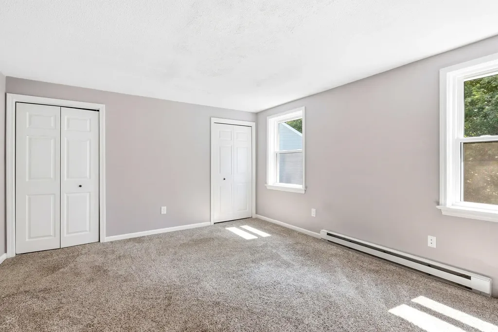 7 Chestnut Circle Merrimack NH 03054