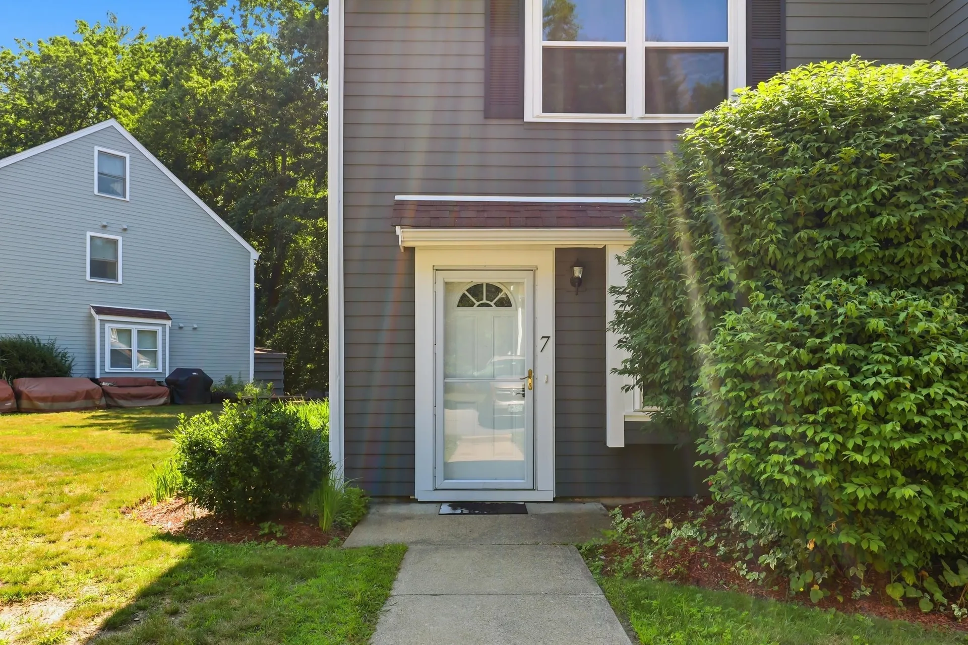 7 Chestnut Circle Merrimack NH 03054